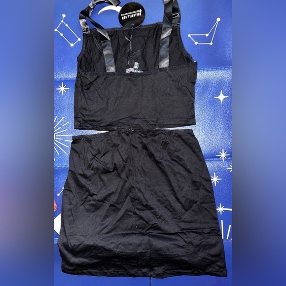 Looney Tunes x Dolls Kill Outfit Set (tank and skirt) Medium - Picture 4 of 5